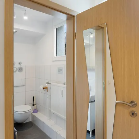 Nova Dunantstrasse * Freiburg im Breisgau