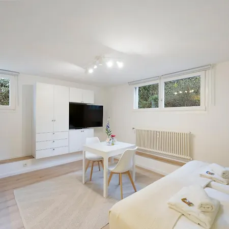 Nova Dunantstrasse Freiburg im Breisgau