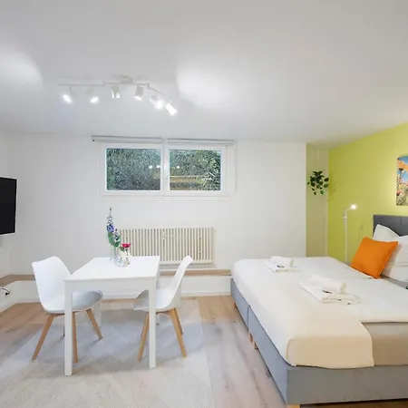 Nova Dunantstrasse Freiburg im Breisgau