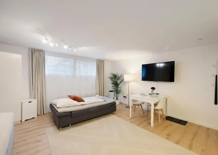 Nova Dunantstrasse *